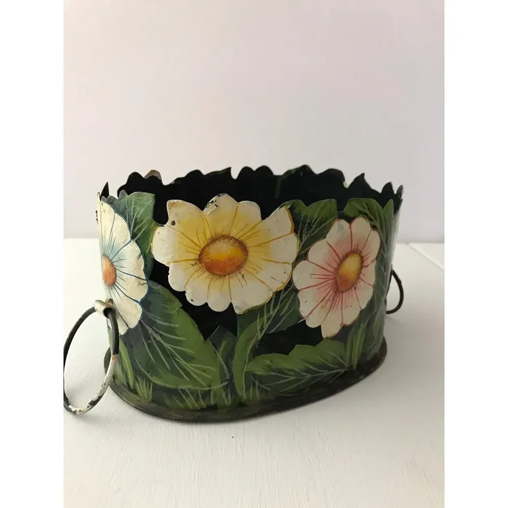 Vintage Metal Floral Planter Box - Rusty‎ Unique Rustic Primitive